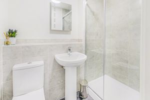 En-suite to Master- click for photo gallery